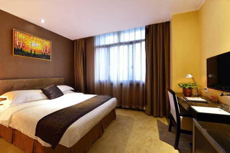 Kingtown Hotel Hongmei Shanghai Eksteriør billede
