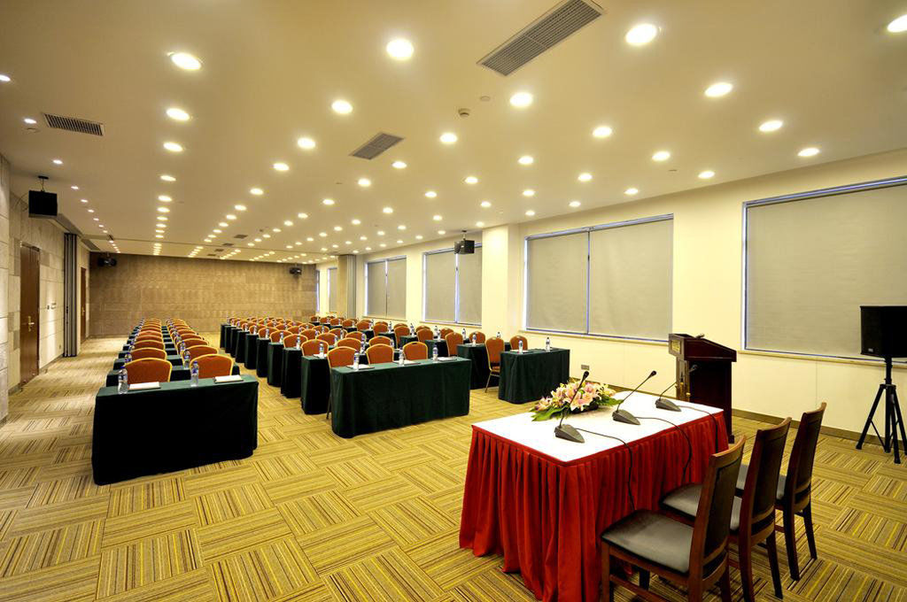 Kingtown Hotel Hongmei Shanghai Eksteriør billede